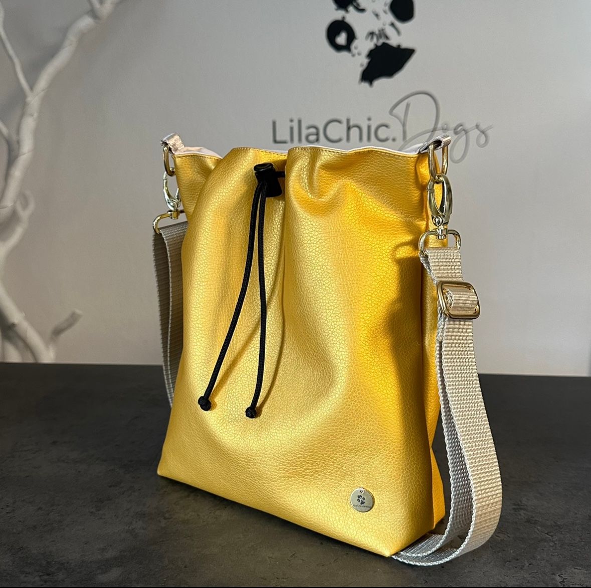 Gassi Handtasche – Kunstleder