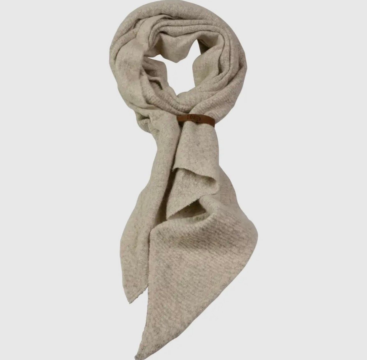 Strickschal mit Lederband