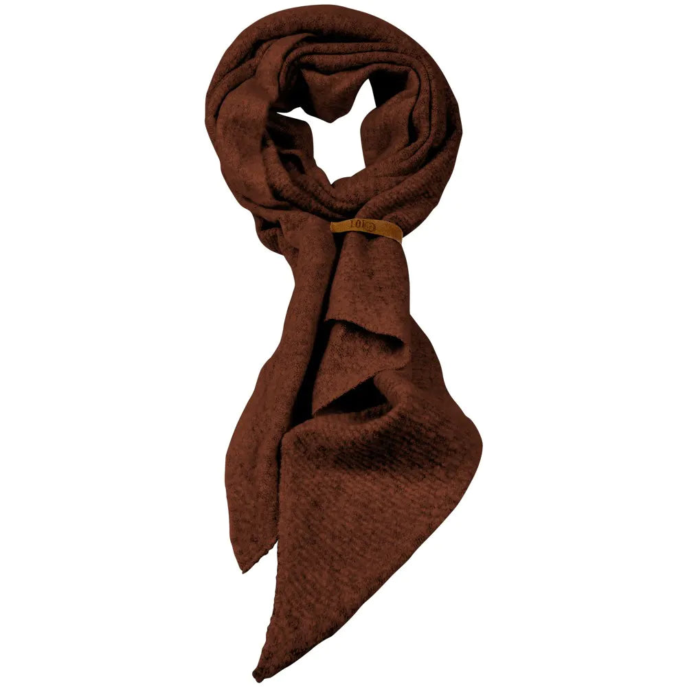 Strickschal mit Lederband